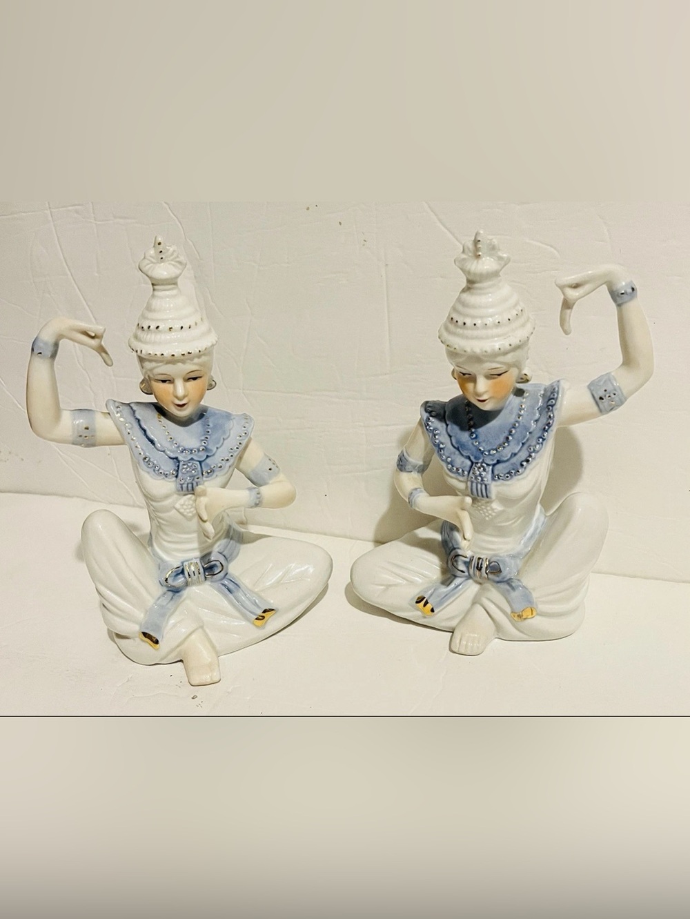 Vintage Porcelain Meditative Figurine Pair - White & Light Blue